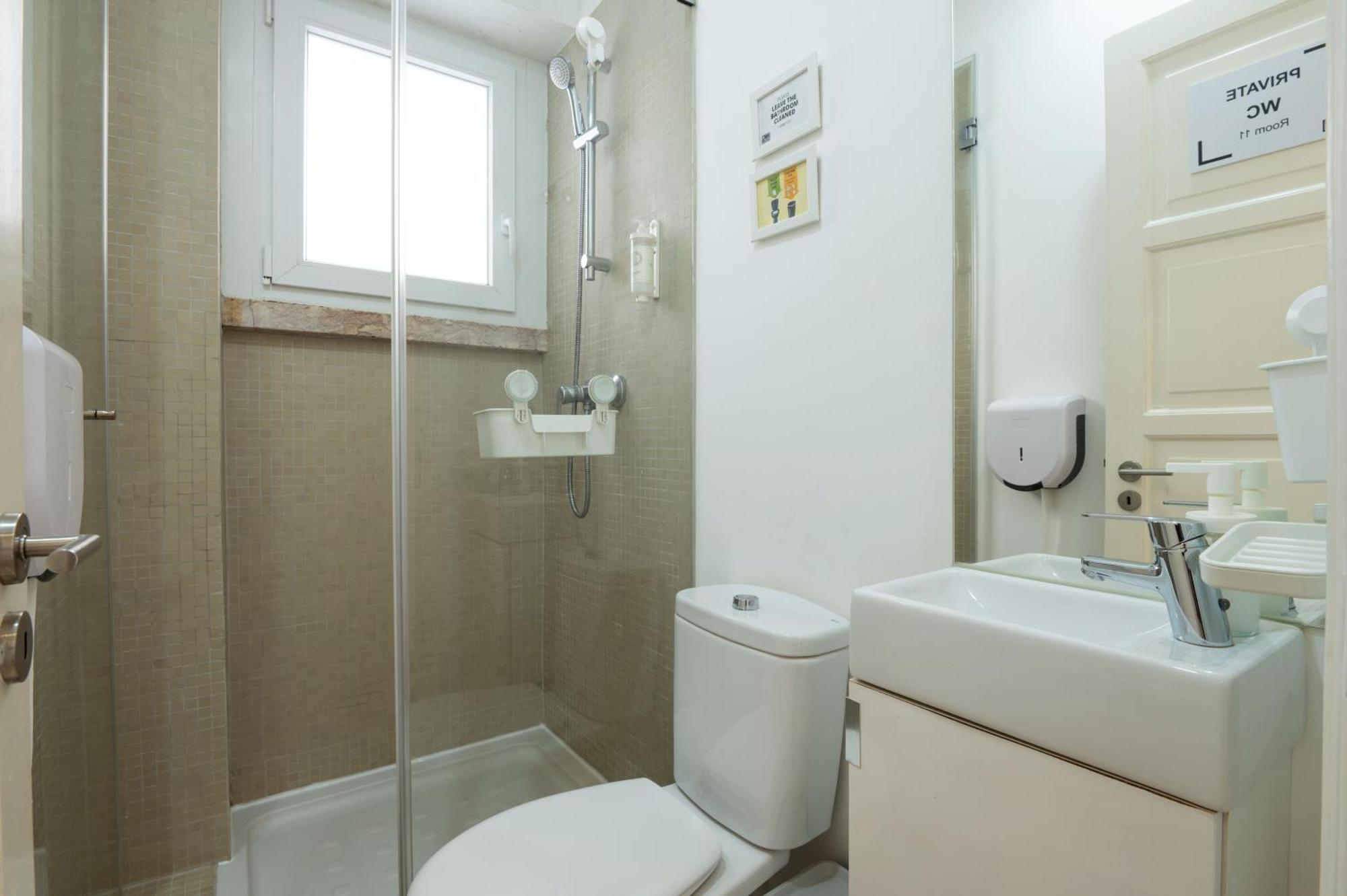 Dumont Lisbon Guesthouse Zimmer foto