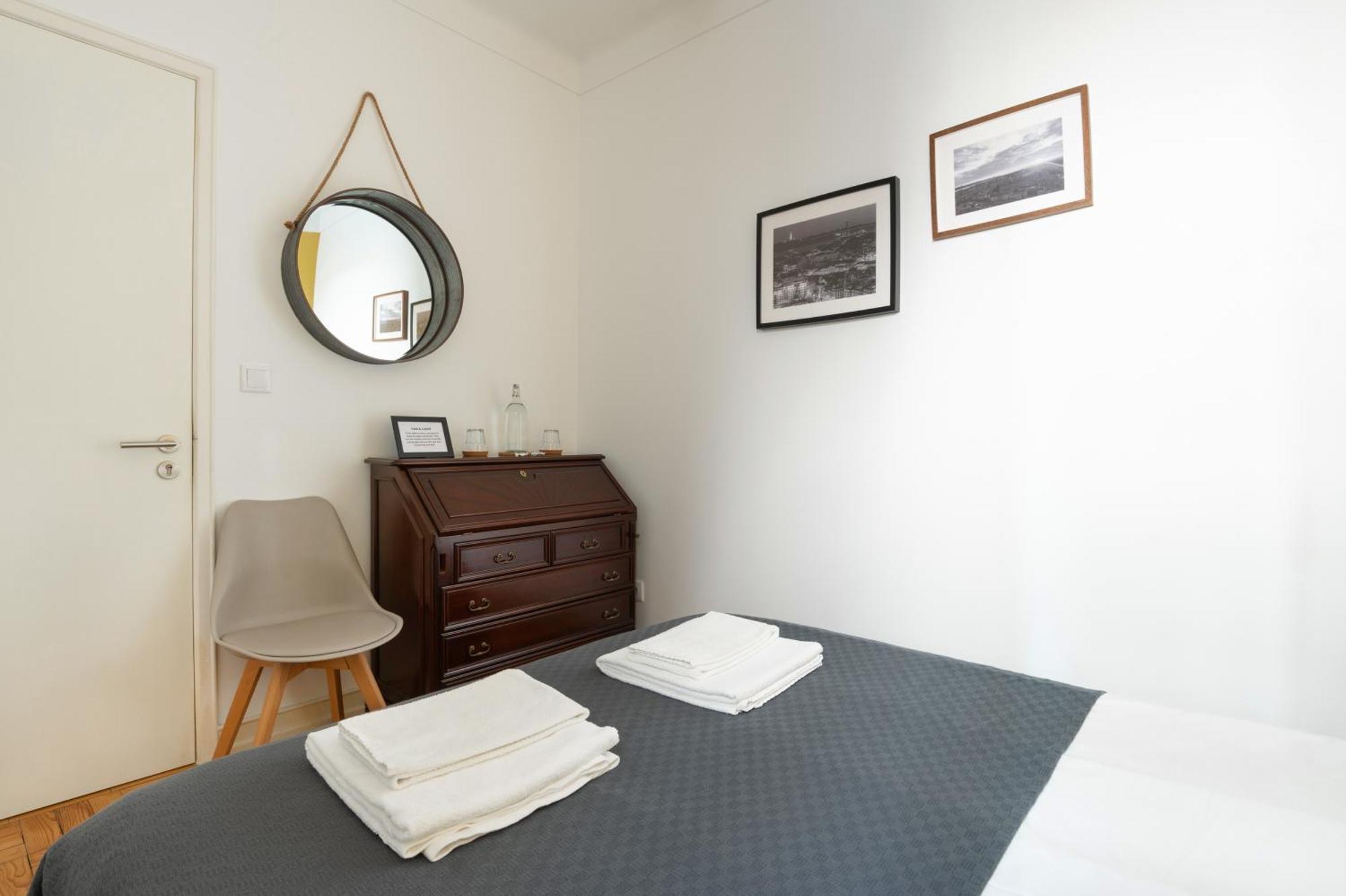 Dumont Lisbon Guesthouse Zimmer foto